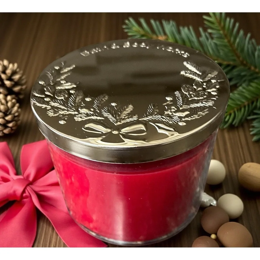 Bath & Body Works Soy Wax Three‎ Wick Candle Tis The Season Apple Cinnamon Wood